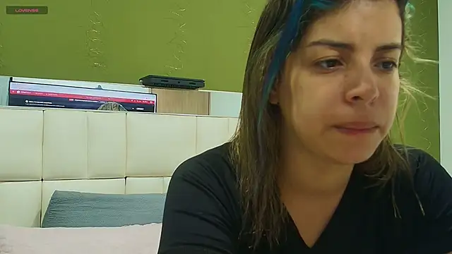 gisell gomez online show from October 12, 2025, 12:28 pm