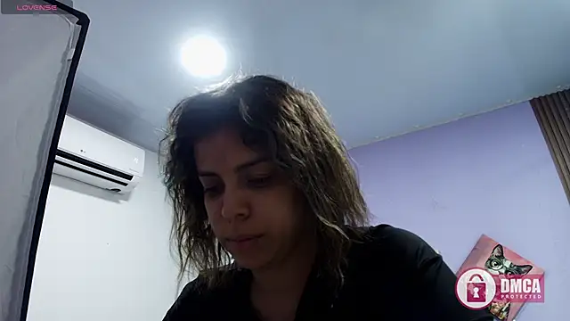 Snapshot of gisell_gomez chatting on February 23, 2026, 7:58 pm gisell gomez online show from February 23, 2026, 7:58 pm