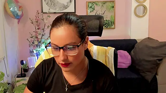 Snapshot of Cameroon-Diaz chatting on January 19, 2026, 1:48 pm Cameroon-Diaz online show from January 19, 2026, 1:48 pm