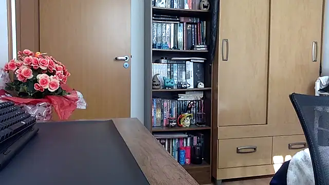 Snapshot of SEXOFLION chatting on September 24, 2025, 6:25 pm SEXOFLION online show from September 24, 2025, 6:25 pm