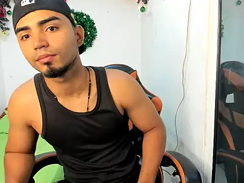 Snapshot of andrew_jonhes chatting on December 2, 2025, 11:34 am andrew jonhes online show from December 2, 2025, 11:34 am