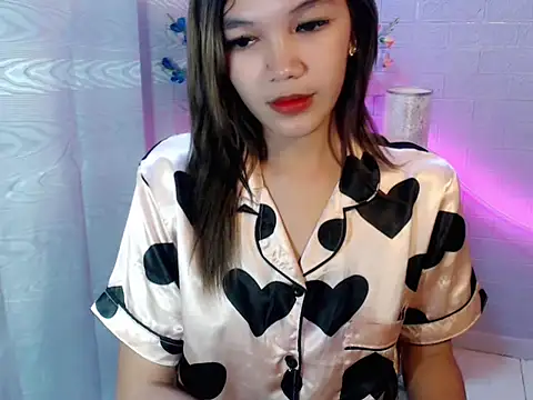 gorgeouswella online show from June 5, 2026, 6:52 am