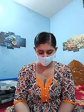 Cute Faria online show from May 26, 2026, 4:32 am