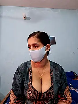 Cute Faria online show from January 12, 2026, 3:46 am