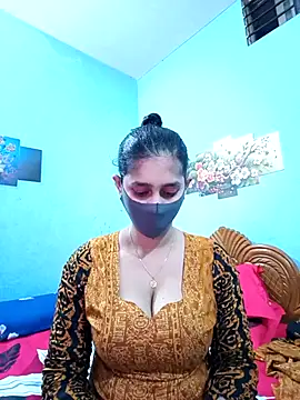 Snapshot of Cute_Faria chatting on February 12, 2026, 8:47 am Cute Faria online show from February 12, 2026, 8:47 am