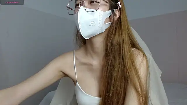 Alina MissAsian online show from November 9, 2025, 5:00 am