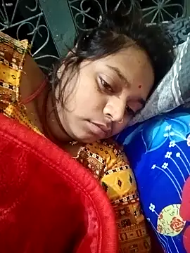 Hot crety online show from December 4, 2025, 12:20 am