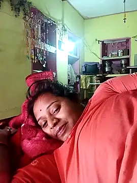 Hot crety online show from March 8, 2026, 6:44 pm