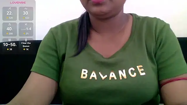 Snapshot of cute_girl007 chatting on November 10, 2025, 5:45 am cute girl007 online show from November 10, 2025, 5:45 am