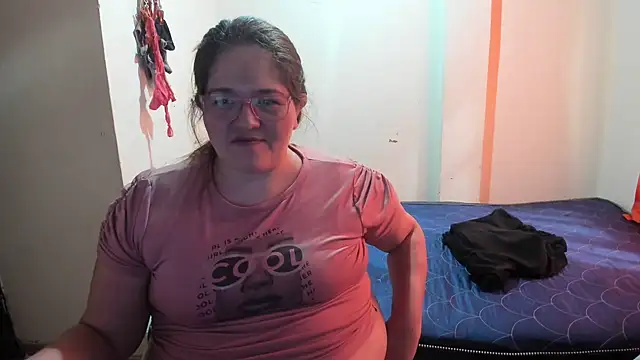 Snapshot of Daphne_girlsex chatting on October 3, 2025, 7:59 pm Daphne girlsex online show from October 3, 2025, 7:59 pm