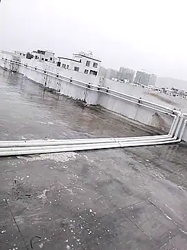 Snapshot of Wet_BunnyFun chatting on September 19, 2025, 9:35 am Wet BunnyFun online show from September 19, 2025, 9:35 am