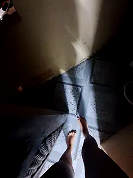 meomeocute online show from March 13, 2026, 3:06 pm