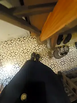 meomeocute online show from December 16, 2025, 12:09 pm