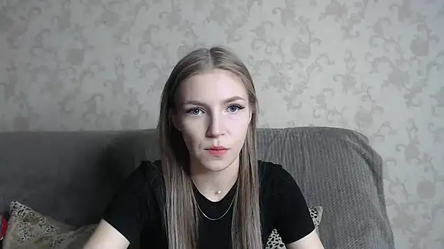 HitGyrl online show from March 8, 2026, 8:06 am