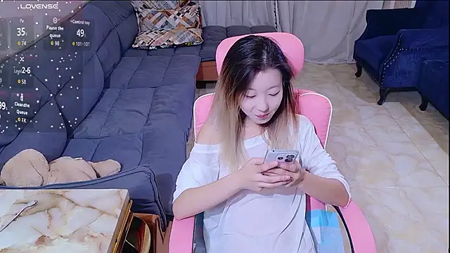 Snapshot of Deserve_E chatting on September 30, 2025, 11:27 am Deserve E online show from September 30, 2025, 11:27 am