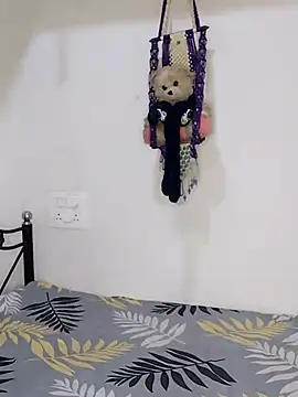 Snapshot of sneha_bebo chatting on December 15, 2025, 2:12 pm sneha bebo online show from December 15, 2025, 2:12 pm