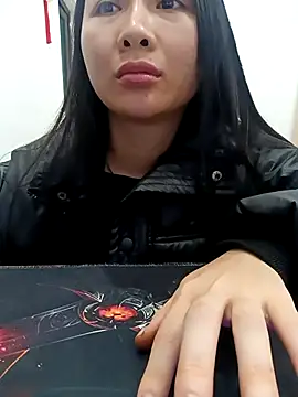 MinhChauXXX19 online show from January 17, 2026, 2:20 pm