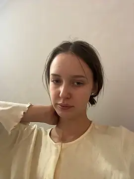 Snapshot of ElliRose chatting on January 6, 2026, 1:26 pm ElliRose online show from January 6, 2026, 1:26 pm