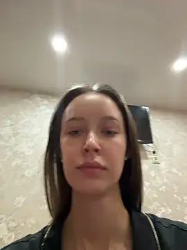 Snapshot of ElliRose chatting on January 14, 2026, 11:14 am ElliRose online show from January 14, 2026, 11:14 am