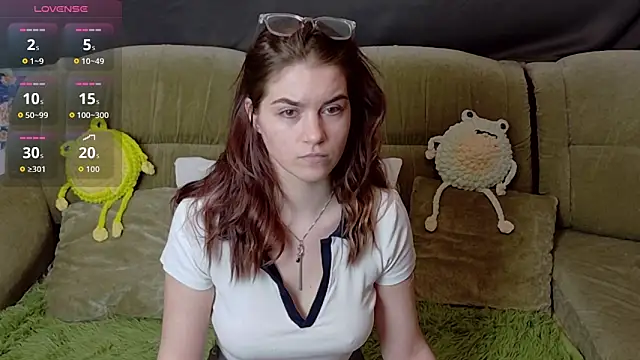 ElzaBlis online show from February 11, 2026, 1:11 pm