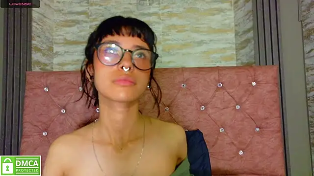 Snapshot of _mavis2 chatting on September 9, 2025, 7:56 pm mavis2 online show from September 9, 2025, 7:56 pm
