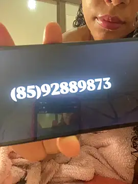 jhennyfer online show from December 4, 2025, 6:34 am