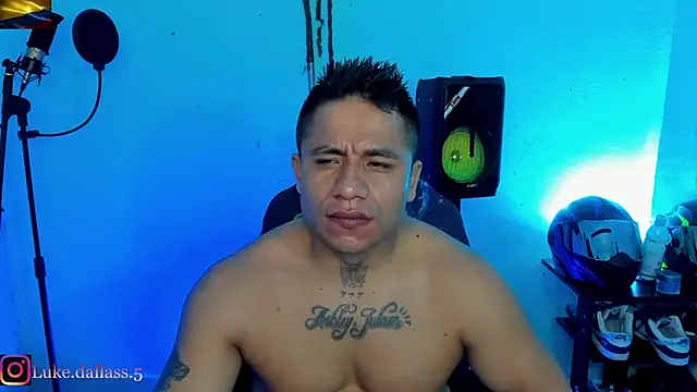 zeus 7777 online show from February 14, 2026, 9:42 am