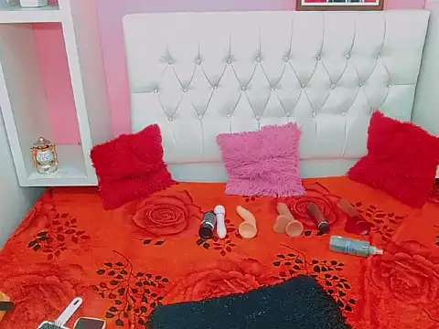 macgenta drackk online show from March 24, 2026, 3:50 am