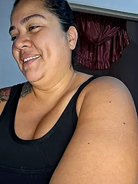 Snapshot of NARNYALABELLA chatting on November 26, 2025, 10:43 pm NARNYALABELLA online show from November 26, 2025, 10:43 pm