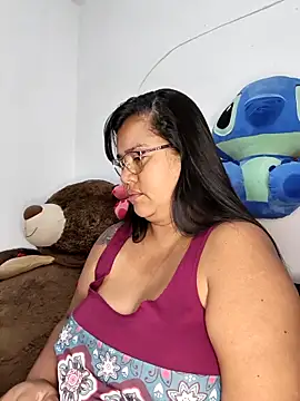 Snapshot of NARNYALABELLA chatting on February 4, 2026, 12:00 pm NARNYALABELLA online show from February 4, 2026, 12:00 pm