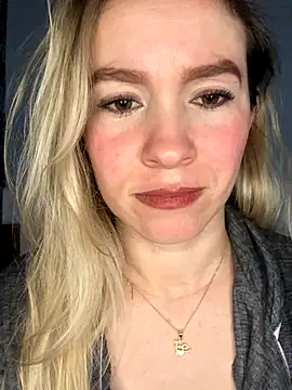 Snapshot of BritgetPsychol chatting on October 24, 2025, 2:43 am BritgetPsychol online show from October 24, 2025, 2:43 am