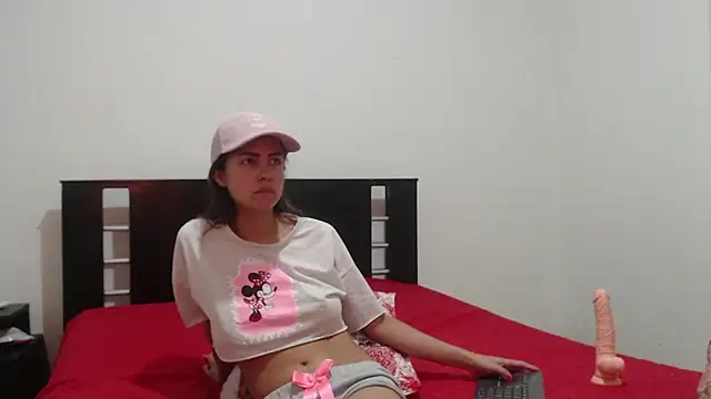 Snapshot of nathaly_jones_ chatting on October 17, 2025, 12:07 pm nathaly jones online show from October 17, 2025, 12:07 pm