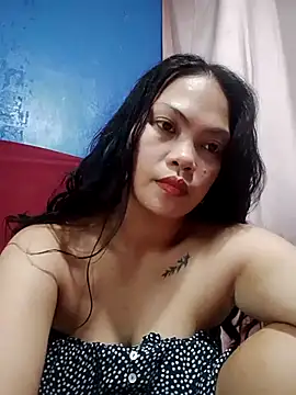 missluvv online show from October 28, 2025, 4:57 am