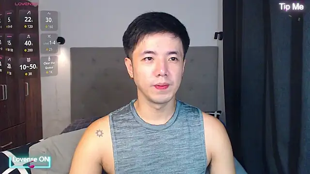 Snapshot of Addictiveboi chatting on December 3, 2025, 2:34 am Addictiveboi online show from December 3, 2025, 2:34 am