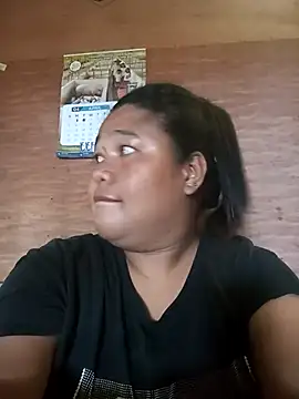 Perfect smile01 online show from April 7, 2026, 3:08 am