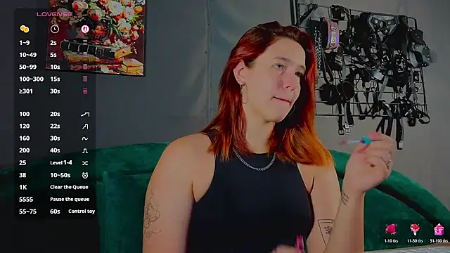 Snapshot of the_high_priestess chatting on July 20, 2026, 2:52 am the high priestess online show from July 20, 2026, 2:52 am