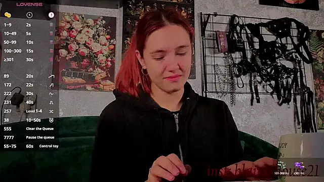 the high priestess online show from October 19, 2025, 5:10 am