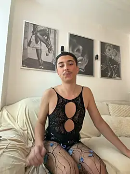 Snapshot of Pablo27622 chatting on October 24, 2025, 5:01 pm Pablo27622 online show from October 24, 2025, 5:01 pm