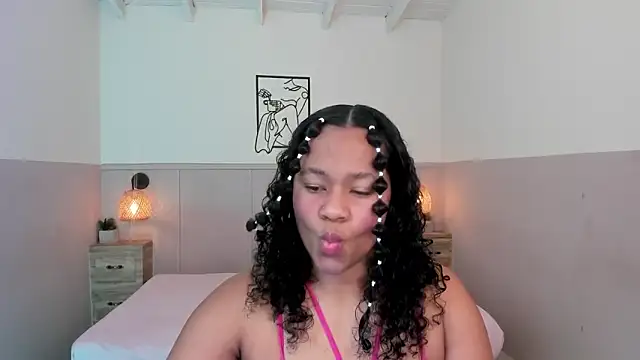 Snapshot of AuroraSky8 chatting on October 18, 2025, 11:56 am AuroraSky8 online show from October 18, 2025, 11:56 am