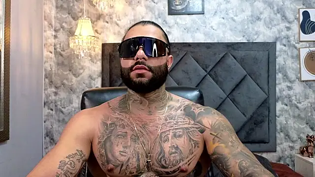 Apolo rousse1 online show from September 26, 2025, 8:59 pm