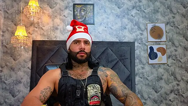 Apolo rousse1 online show from December 1, 2025, 8:32 pm