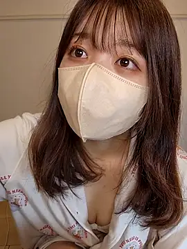 Sakura-japanese- online show from March 26, 2026, 12:31 am