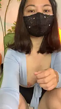 zhizhinaigai online show from December 1, 2025, 2:34 am