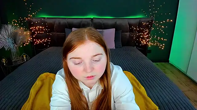 KattyRose8 online show from September 23, 2025, 12:12 pm