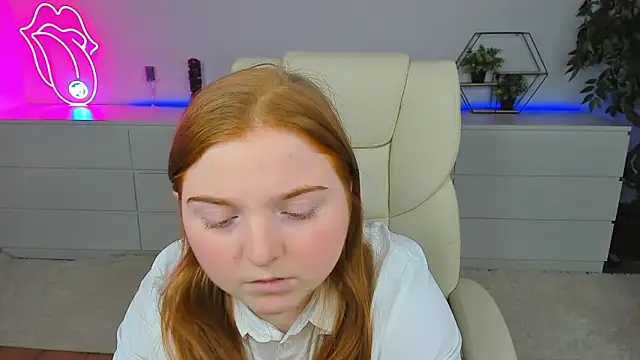 KattyRose8 online show from September 13, 2025, 12:05 pm