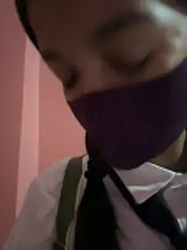 Neha18 online show from April 14, 2026, 7:02 am