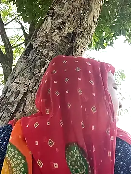 Snapshot of Radha_hotx chatting on September 15, 2025, 10:05 am Radha hotx online show from September 15, 2025, 10:05 am