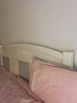 Snapshot of Ella-A9 chatting on October 20, 2025, 3:12 pm Ella-A9 online show from October 20, 2025, 3:12 pm