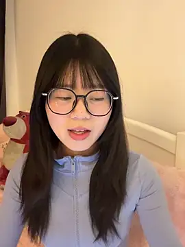 Snapshot of Ella-A9 chatting on November 29, 2025, 3:12 pm Ella-A9 online show from November 29, 2025, 3:12 pm