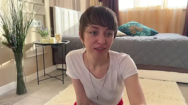 daniellia  online show from March 22, 2026, 2:18 pm